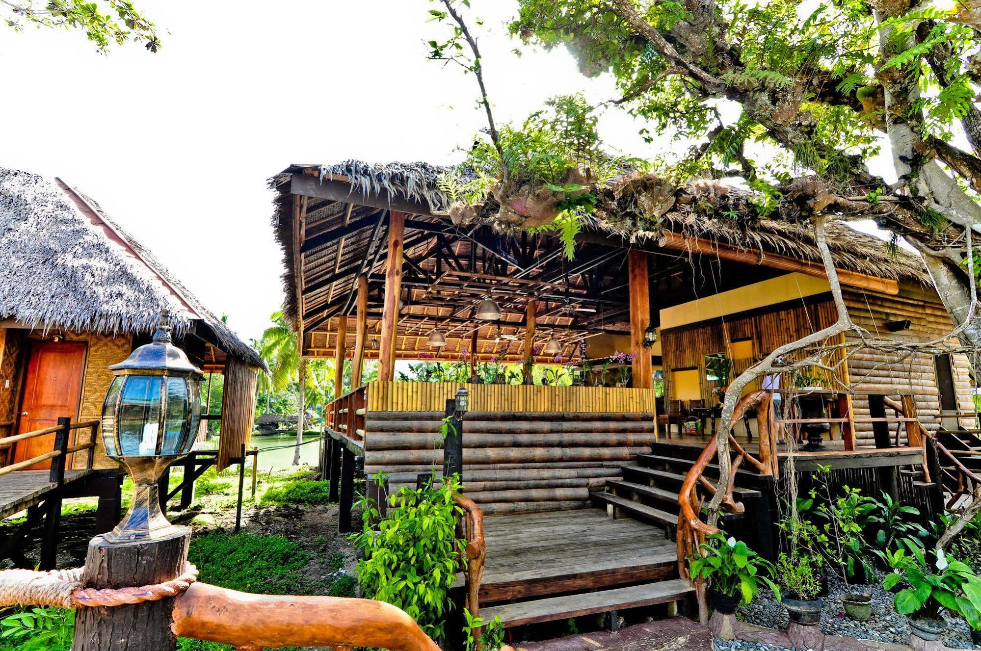 River Loboc