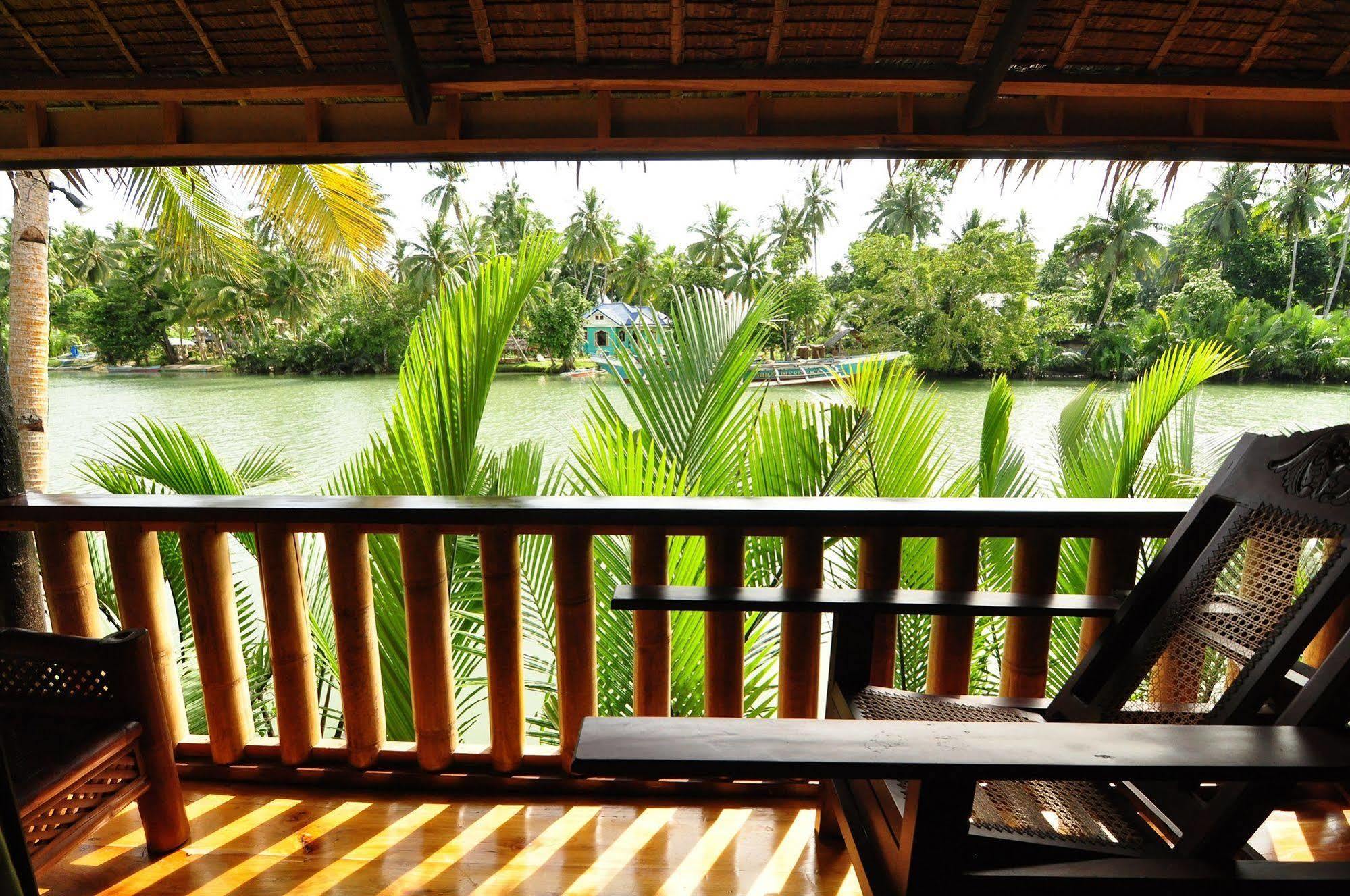 Resort River